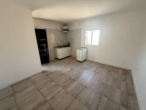 Depto Tipo Casa en Alquiler de Monoambiente