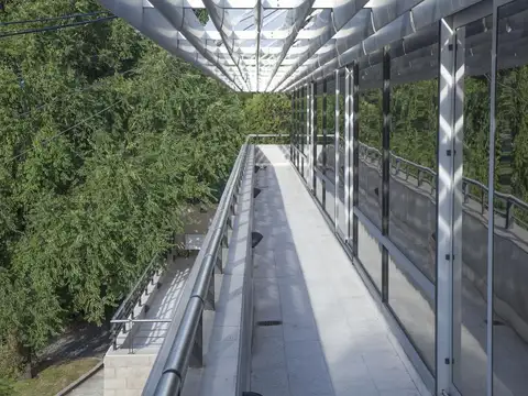 Oficina en Venta con 4 cocheras