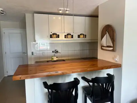 Departamento en Alquiler Temporal en Punta del Este, USD 2.400
