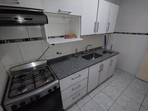 DEPARTAMENTO DE TRES AMBIENTES MUY LUMINOSO