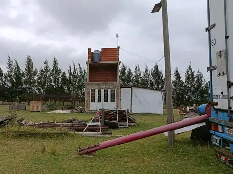 Campo en Venta con Alambrado