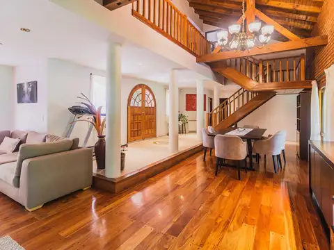 Casa en Venta en Don Torcuato, USD 345.000