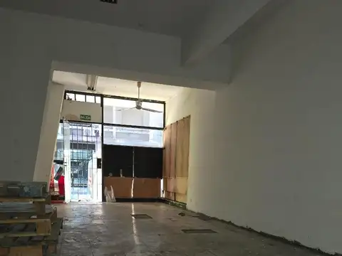 Local en Venta 50 años