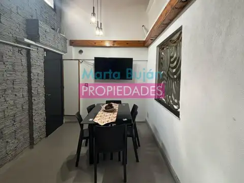 Depto Tipo Casa en Venta de 4 ambientes