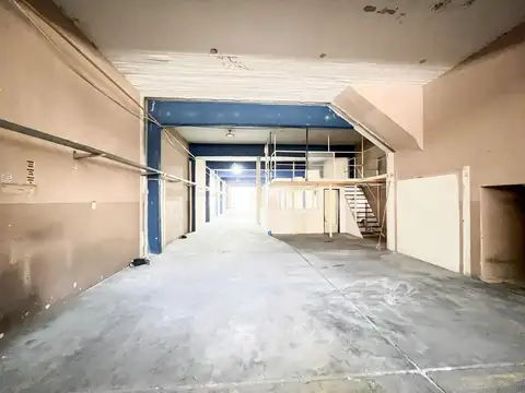 Galpon en Alquiler 63  mts Fondo