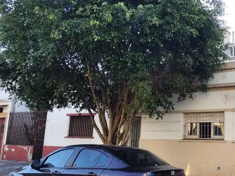 Terreno en Venta en Villa del Parque, USD 143.000