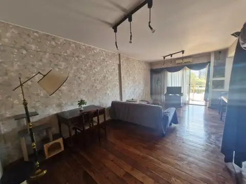 Departamento en Venta en Caballito Sur, USD 249.900