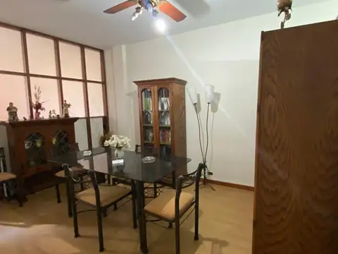 VENTA OFICINA 1 PISO CENTRO DE MORON