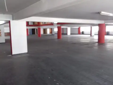 Local en Alquiler A Estrenar