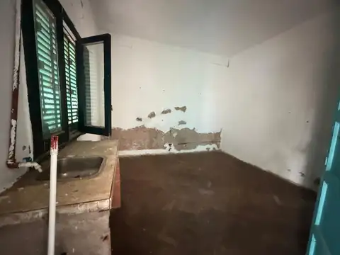 Casa en venta en Villa Santa Rita lote propio Ideal para construir 5 pisos de 110m2