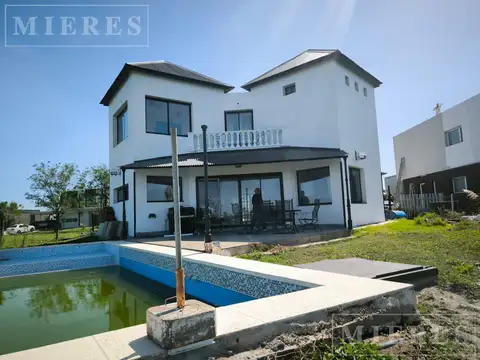 Casa en Venta de 4 dormitorios