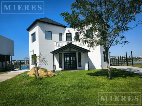 Casa en Venta en San Sebastián, USD 250.000