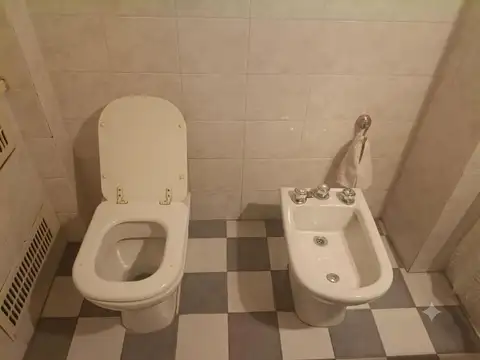 Departamento 4 ambientes con 3 baños