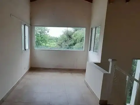 Casa en Alquiler en Maquinista Savio, $ 1.300.000