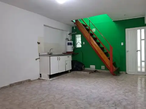 Depto Tipo Casa en Venta 36 años