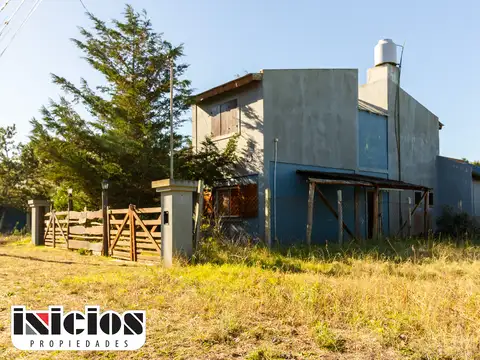 Casa con amplio parque - C1121