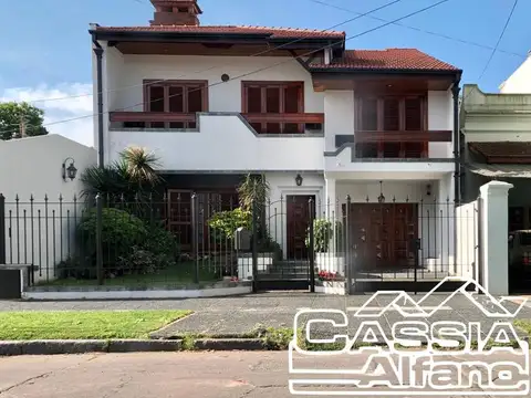 Casa - Lomas de Zamora Este