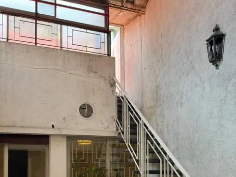 Depto Tipo Casa 4 ambientes con 2 baños