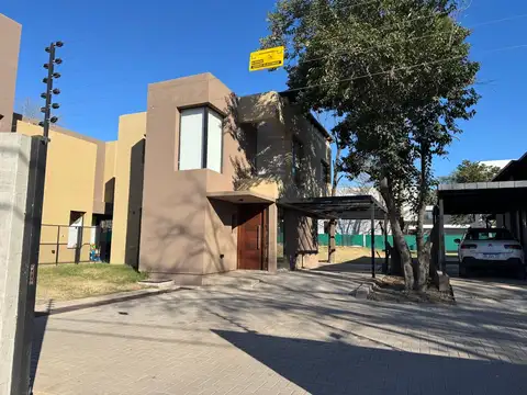 Casa en Venta en Villa Warcalde, USD 280.000