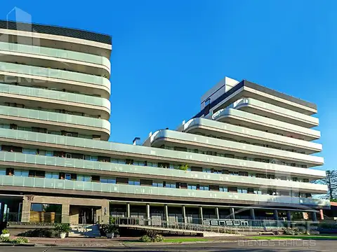 Departamento 2 ambientes con cochera en alquiler - Sensum - Primera Junta 475