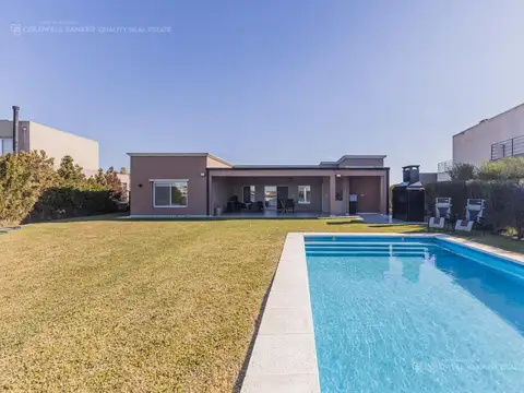 Casa en Venta en San Sebastián, USD 230.000