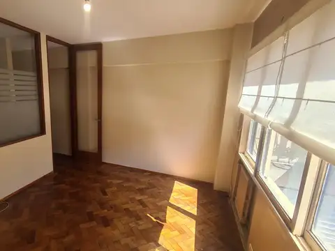 Oficina en Venta 40 años