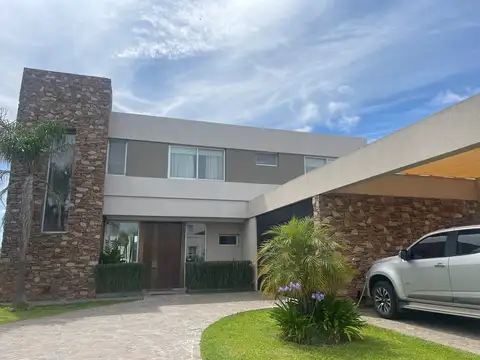 Casa en Venta en Puertos - Muelles, USD 710.000