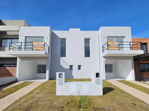 Casa en Venta en Manantiales, Córdoba