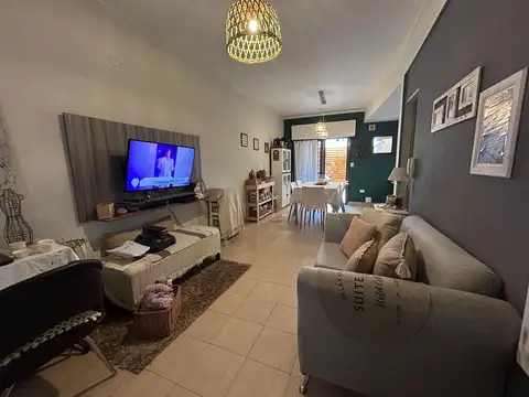 Depto Tipo Casa en Venta de 2 dormitorios