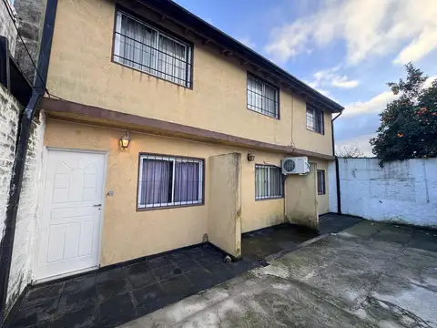 Excelente Oportunidad , Duplex en Los Polvorines.