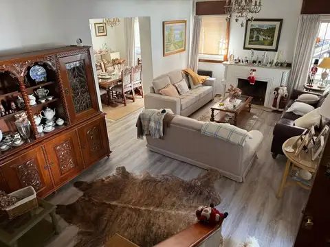 Casa a la venta Jardín Espinosa con pileta