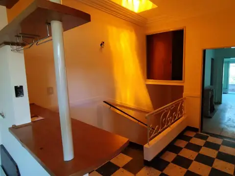 PH Tipo Casa de 4 Ambientes en ALQUILER