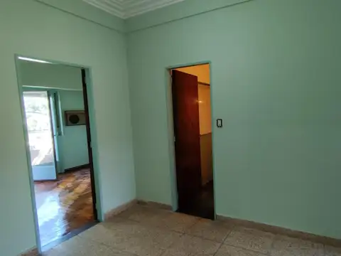 Depto Tipo Casa en Alquiler en Floresta, $ 1.500.000