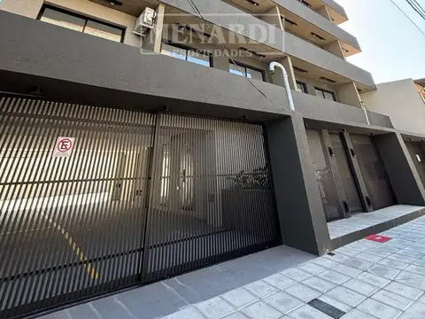 Departamento en Jose León Suarez