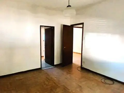 Depto Tipo Casa en Venta 40 años