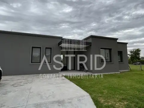 Casa, Escobar 4 ambientes Barrio San Matias