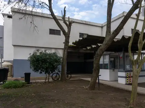 VENTA, Edificio Corporativo e Industrial - Camino General Belgrano y 466 - City Bell