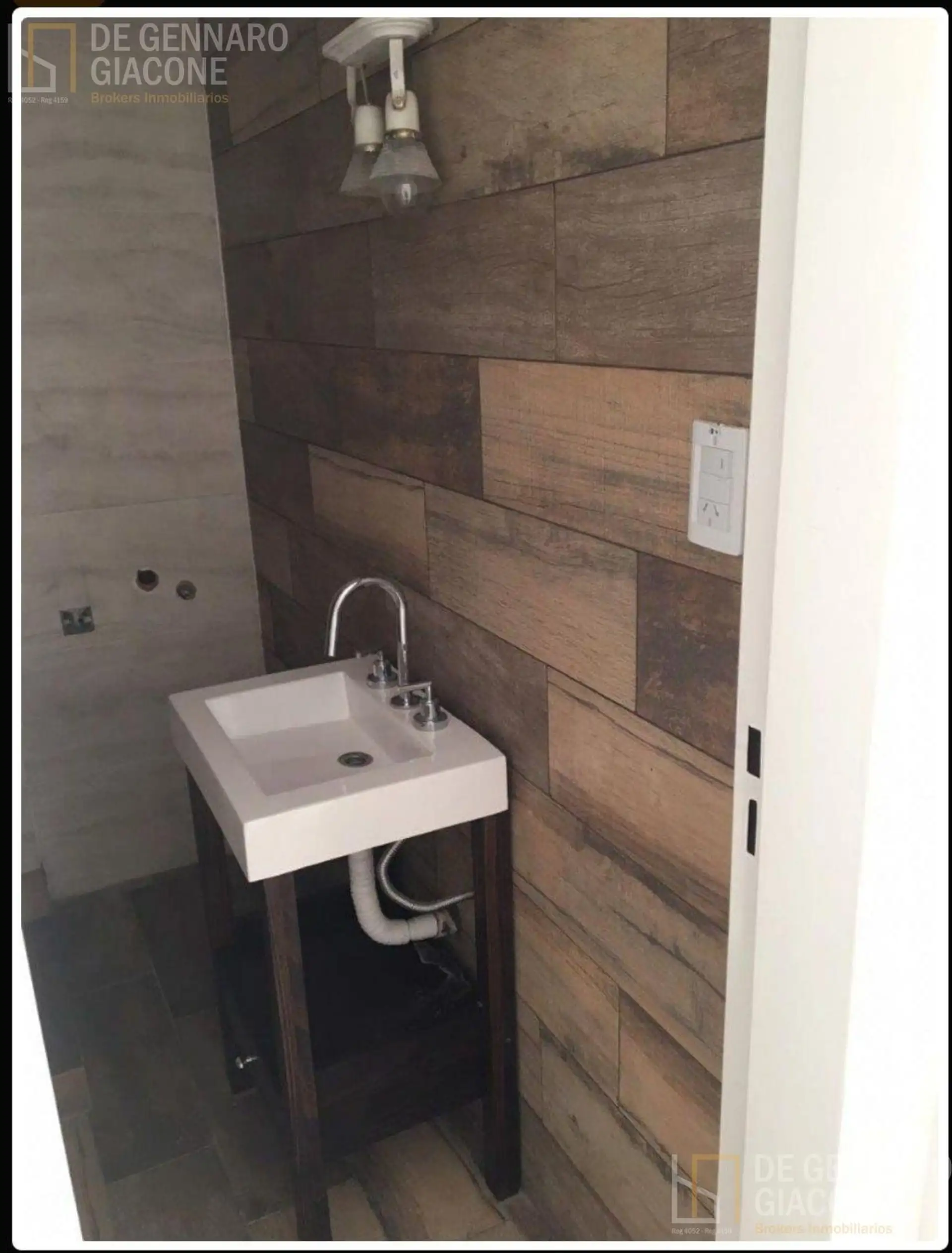 Dpto 2 ambientes a la venta en Guemes 44m² totales