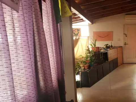 Depto Tipo Casa 3 ambientes con 1 baño