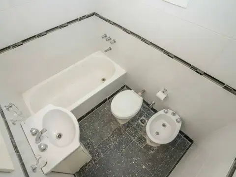 DEPARTAMENTO 3 AMBIENTES VENTA PALERMO LUMINOSO