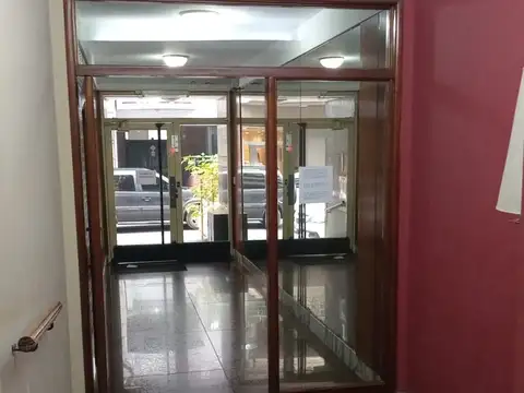 La Fuente 200, Piso 4