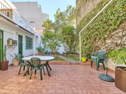 Venta Casa 6 Ambientes en Agronomia