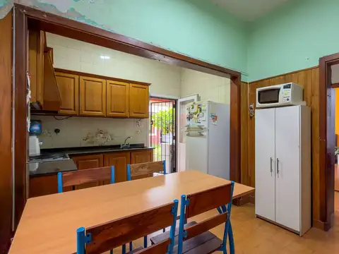 Casa 6 ambientes con 3 baños