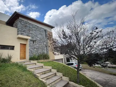 Venta casa 3 dormitorios terrazas de villa allende