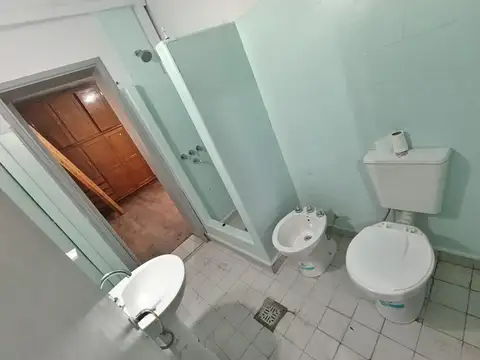 Depto Tipo Casa en Venta 60 años