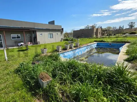 Oficina en Venta en La Asunción Club de Campo, USD 85.000