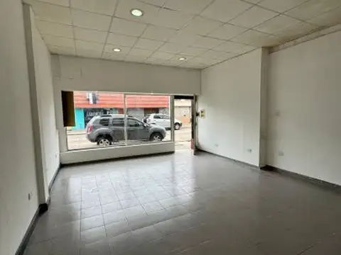 Local en Alquiler en San Lorenzo, USD 680.000