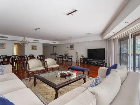 Departamento 4 ambientes con 5 baños