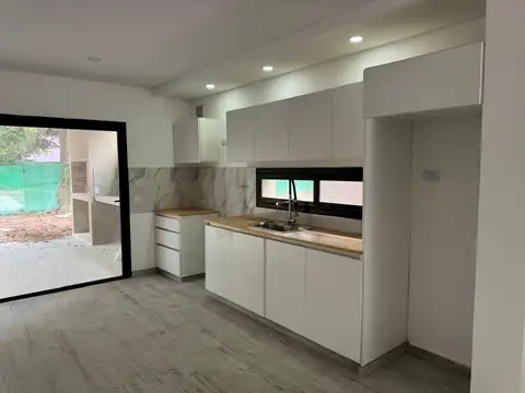 Casa en Alquiler de 3 dormitorios