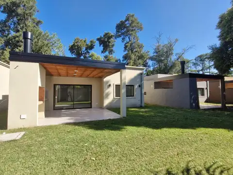 Casa a estrenar en predio privado - Tortuguitas